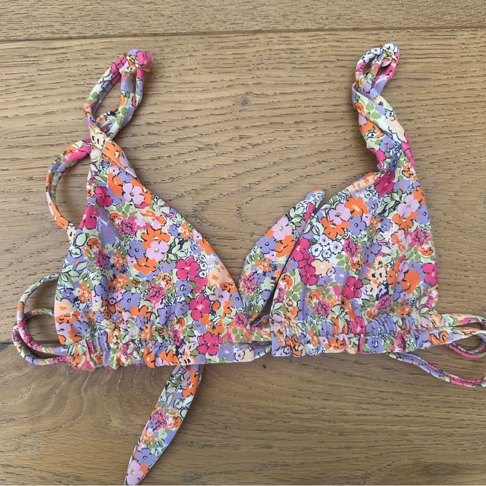 Brand New Skatie Top